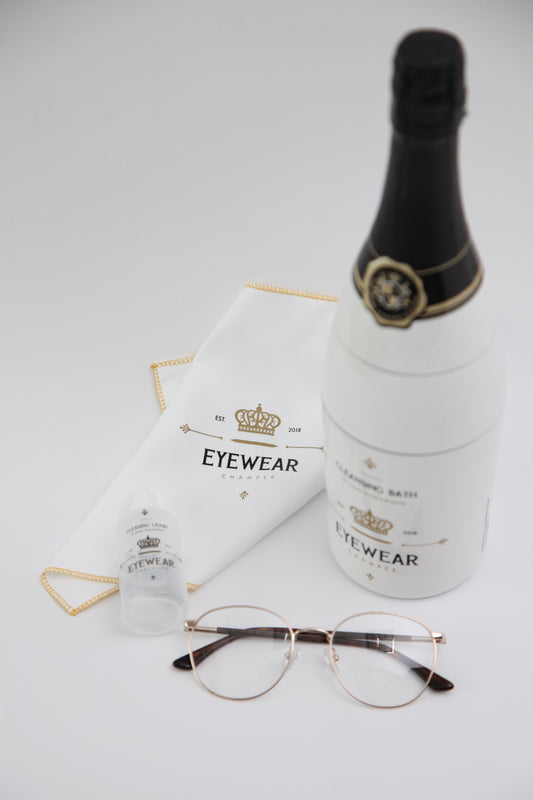 Eyewear Champer